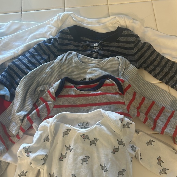 11 piece baby boy bodysuits! (0-3/3months) - Picture 2 of 3
